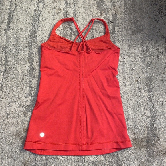 Lululemon tank - Picture 2 of 2